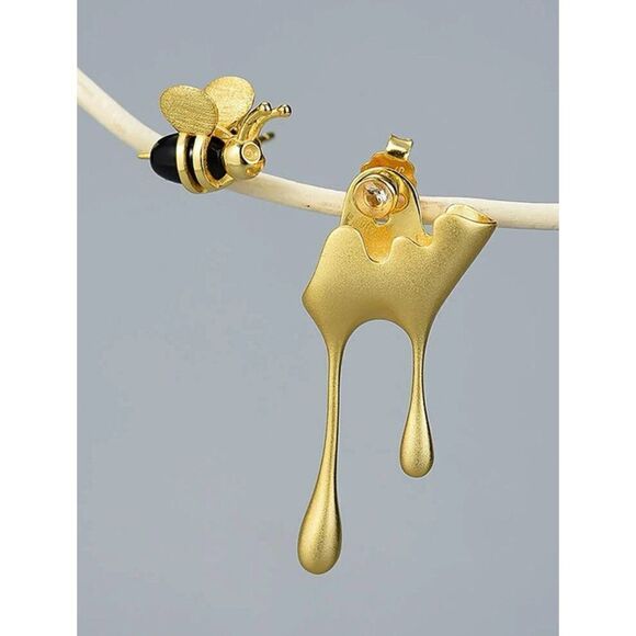 18K Gold Bumblebee & Dripping Honey Asymmetric Stud Earrings - Picture 2 of 10